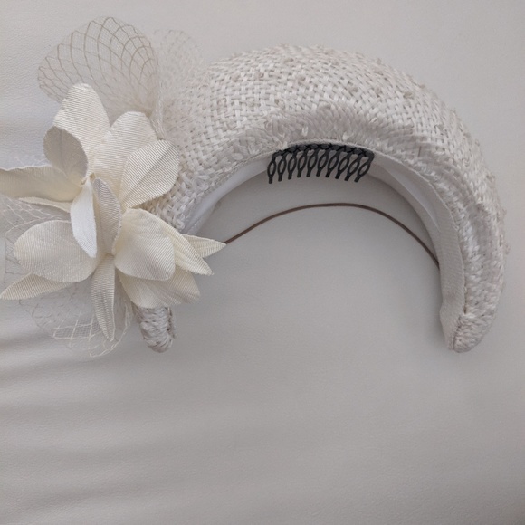 Crescent Moon Headband with Flowers - Picture 5 of 8